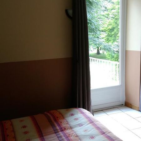 Le Pic Boeuf Hotel Manthes Екстериор снимка