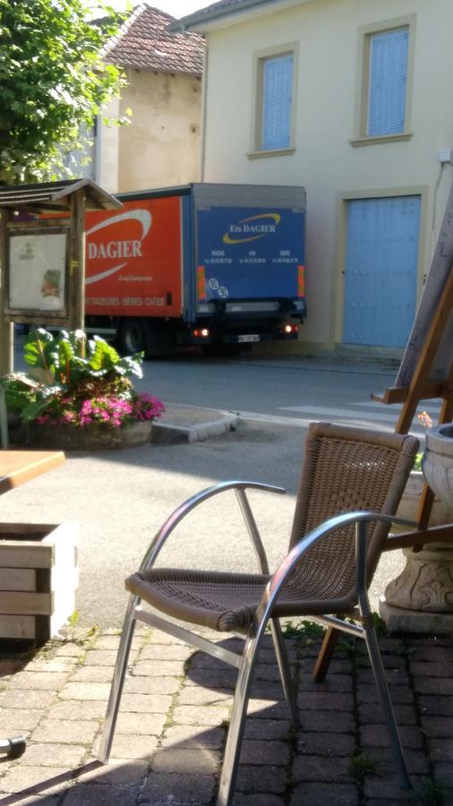 Le Pic Boeuf Hotel Manthes Екстериор снимка